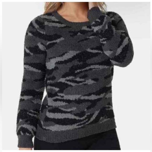 Barefoot Dreams Sweaters - Barefoot Dreams Cozy Chic Seaside Crewneck Camo Pullover SZ M